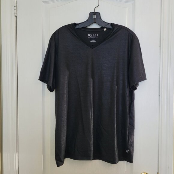GUESS Men's Large Black Shine V-Neck T-Shirt - Picture 1 of 5
